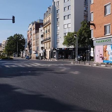 Joli Appart A 10 Minutes De Paris En Metro - Parking Offert Saint-Ouen  Exterior photo