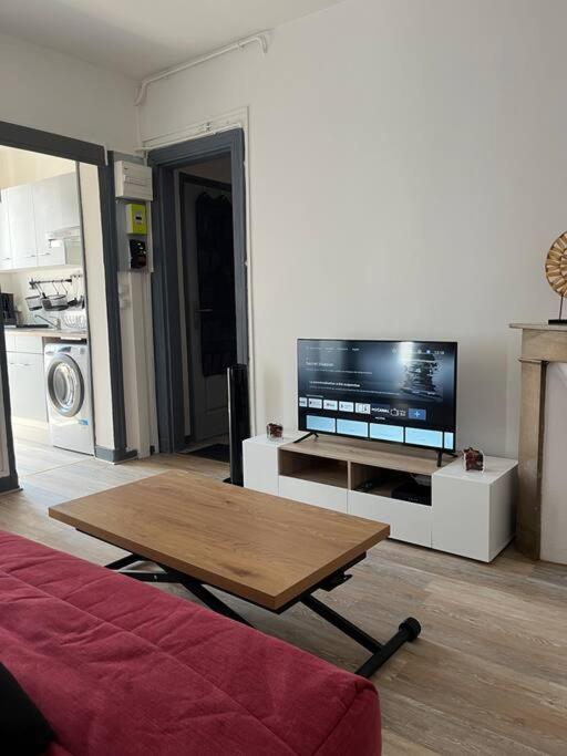Joli Appart A 10 Minutes De Paris En Metro - Parking Offert Saint-Ouen  Exterior photo
