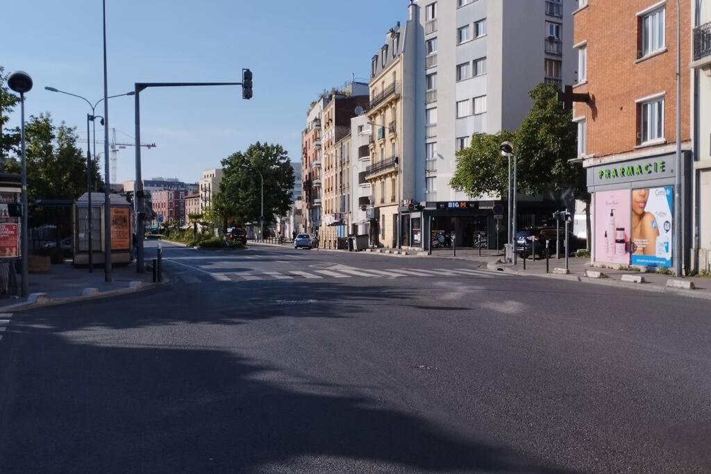 Joli Appart A 10 Minutes De Paris En Metro - Parking Offert Saint-Ouen  Exterior photo